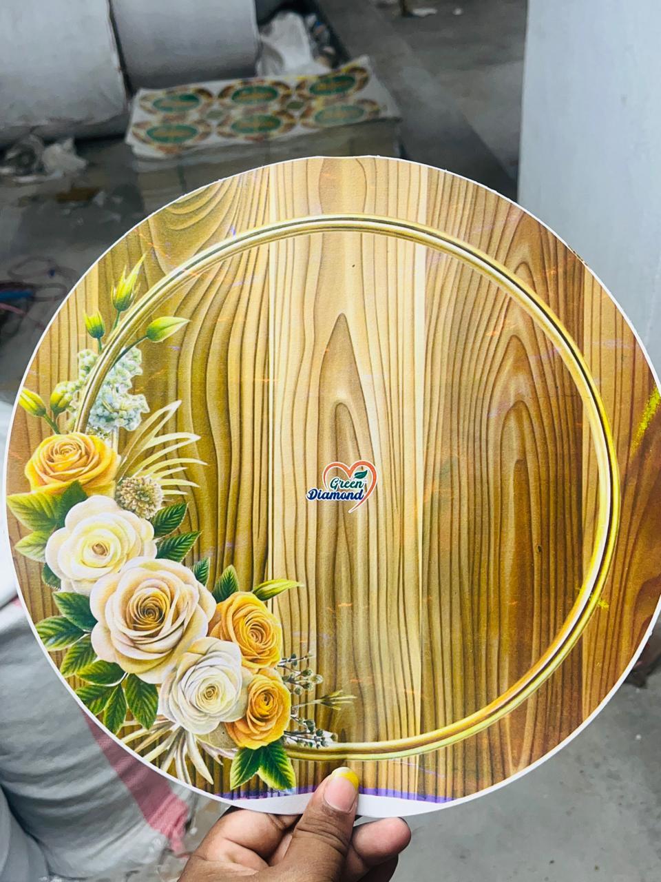 Green Diamond Golden Wood Finish Roses Plate Disc