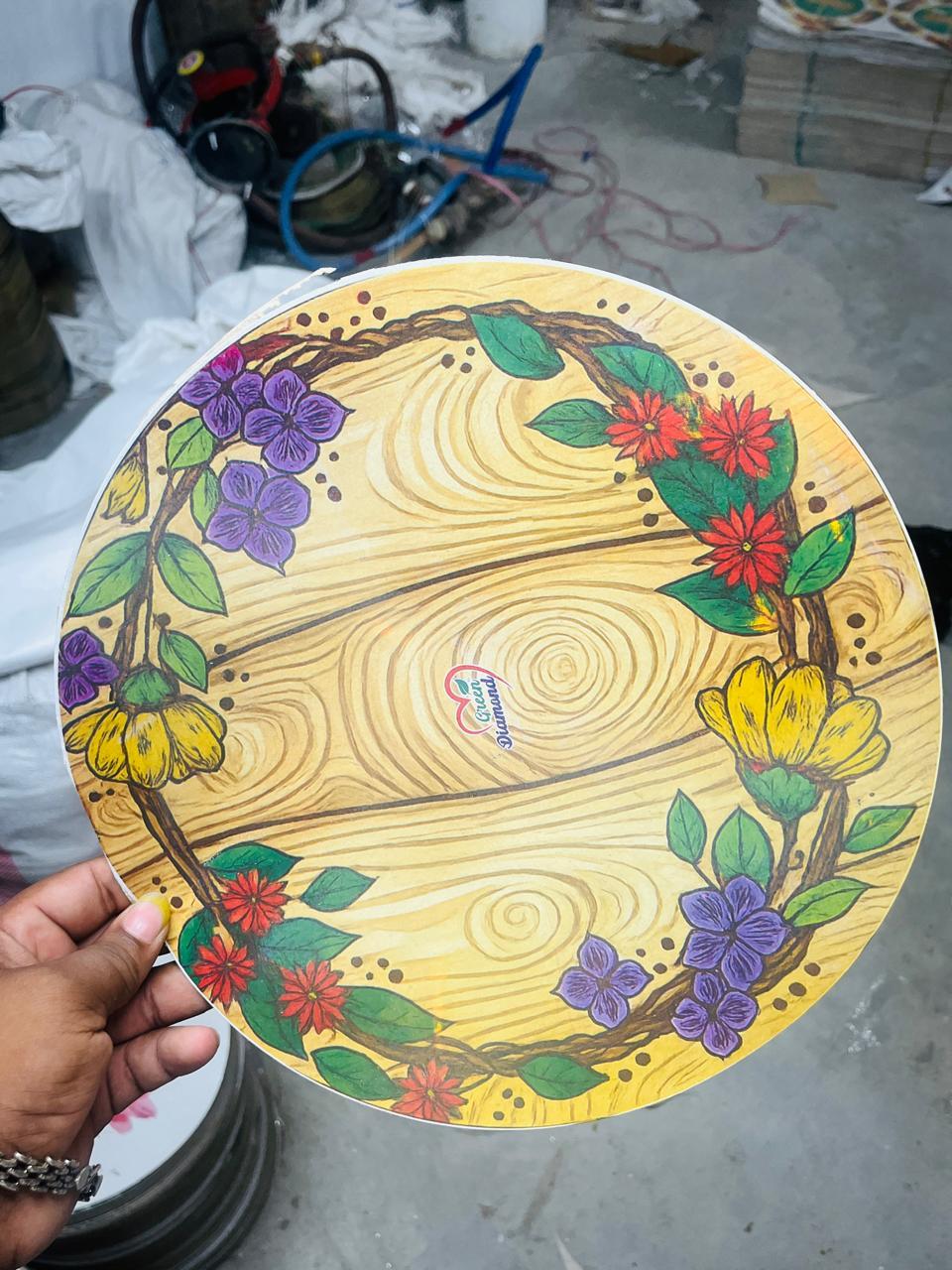 Green Diamond Natural Wood Grain Wildflower Plate Disc